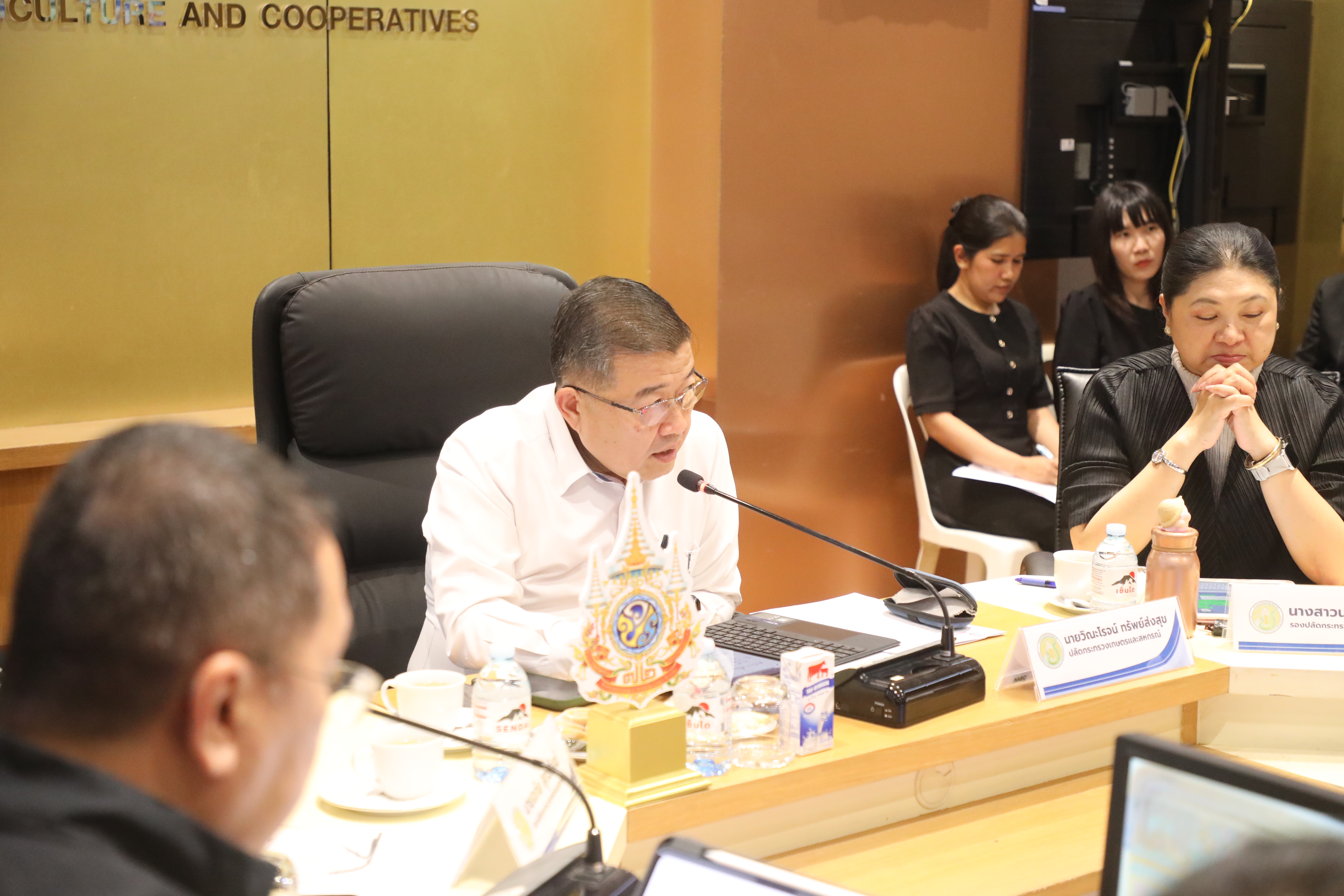 title - ส.ป.ก. เข้าร่วมประชุม หารือแนวทางการรับมือผลกระทบจากสถานการณ์การสู้รบในภูมิภาคตะวันออกกลาง ครั้งที่ 2/2569